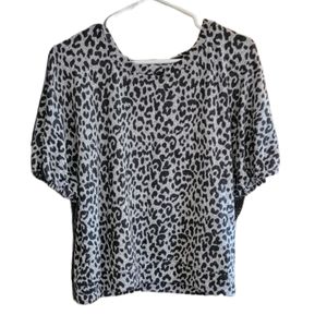 TEMPTED HEARTS Cheetah Print Blouse